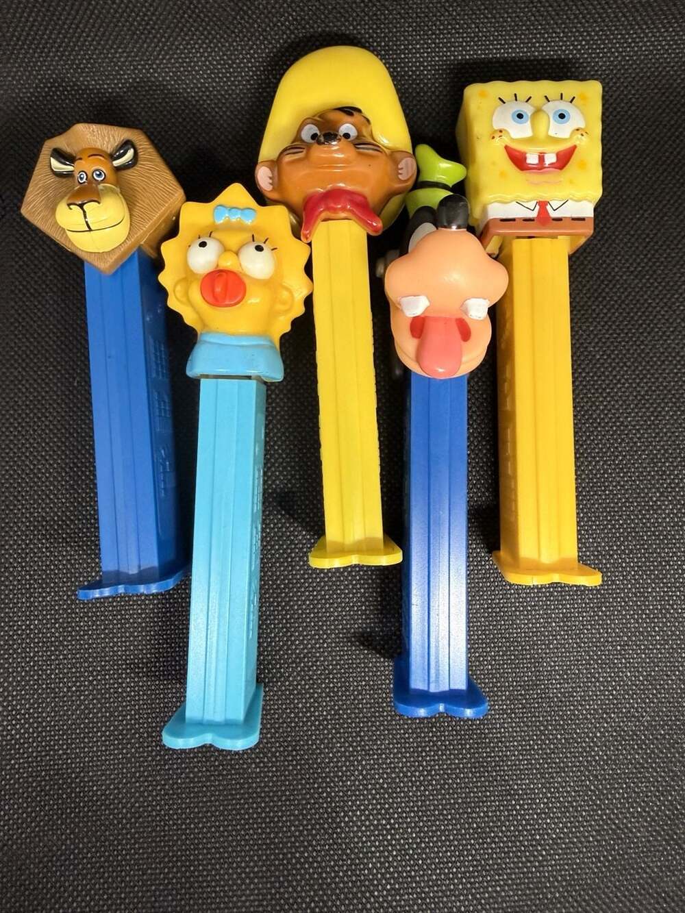 Lot of 5 Character PEZ Dispensers - Madagascar Lion, Maggie Simpson, Speedy Gonz